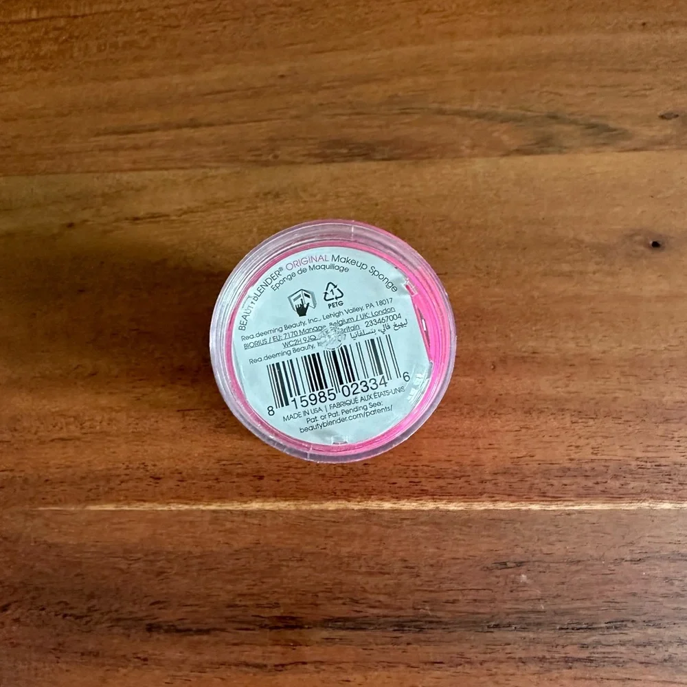 Beautyblender® Original Makeup Sponge